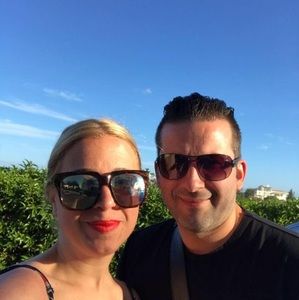 Meet your Posher, Laura